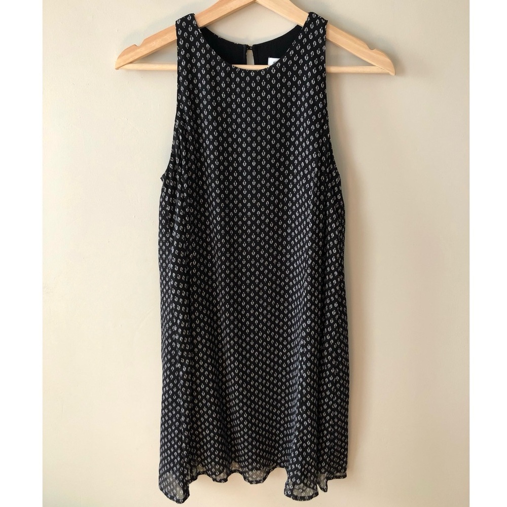 Abercrombie & Fitch • XS • Chiffon Black & White Print Sleeveless Short Dress